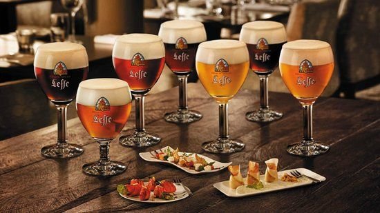 THƯỞNG BIA SÀNH ĐIỆU CÙNG LEFFE VÀNG - NÂU TẠI SHOP RƯỢU ĐÔNG THU